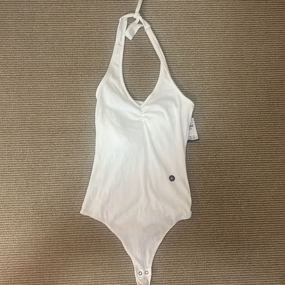 Hollister White halter bodysuit & Urban Outfitters pants - Picture 2 of 6